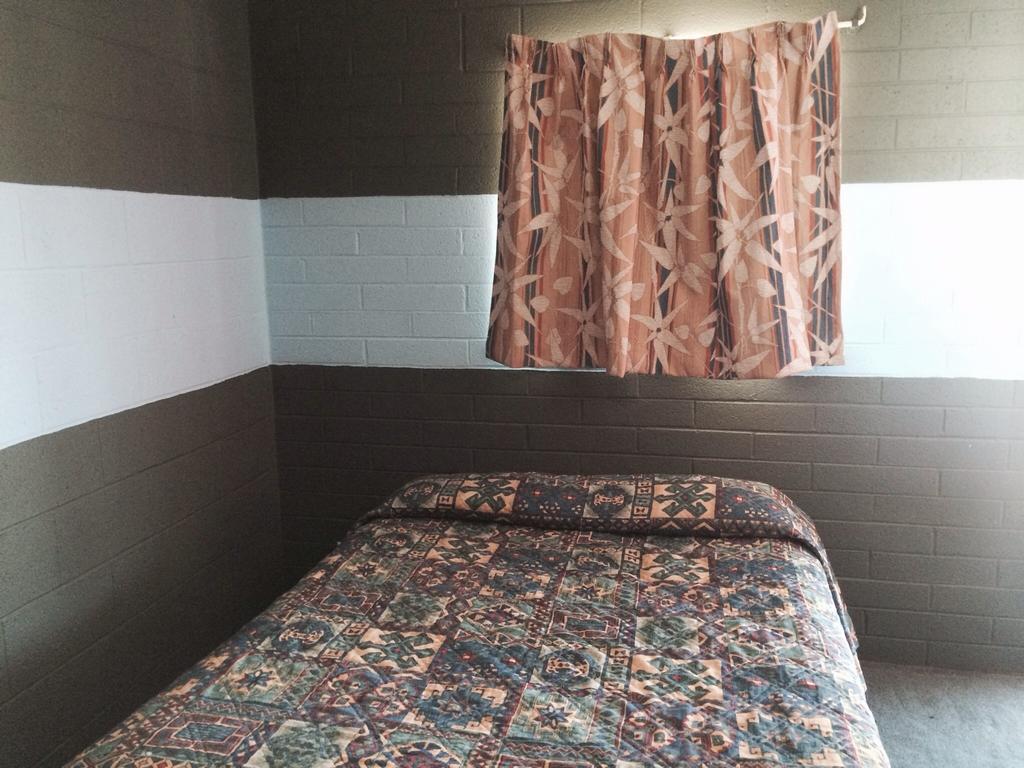 Lido Motel Kingman Phòng bức ảnh